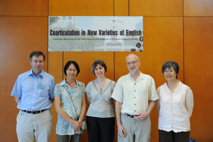Workshop on Coarticulation in New Varieties of English (16.08.2011)